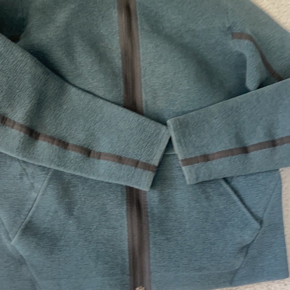 LULULEMON Full Zip Performance Jacket Stretchy Active Hoodie Men’s Large - Picture 3 of 9